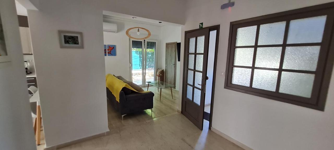 Gerys House Apartment Nikiana Luaran gambar