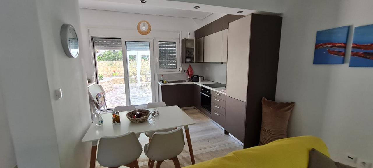 Gerys House Apartment Nikiana Luaran gambar
