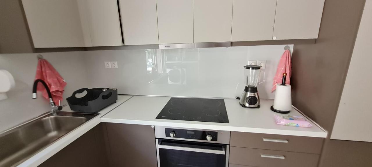 Gerys House Apartment Nikiana Luaran gambar